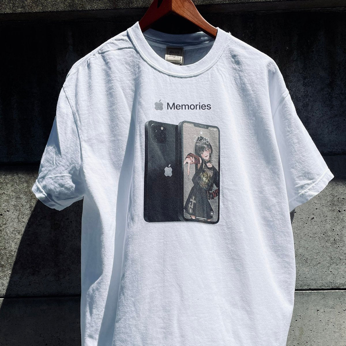 MEMORIES vintage-like tee