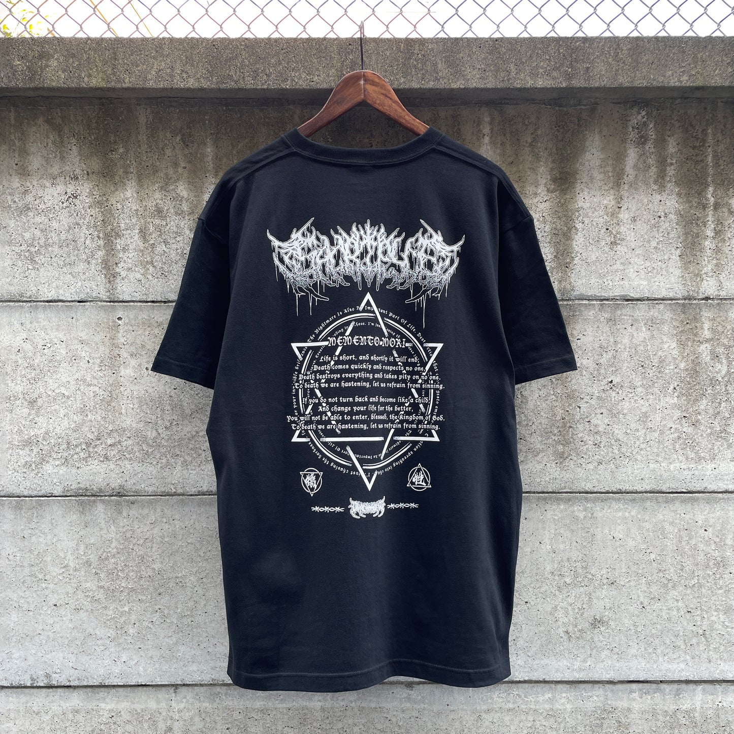 SACRIFICE WHITE TEE