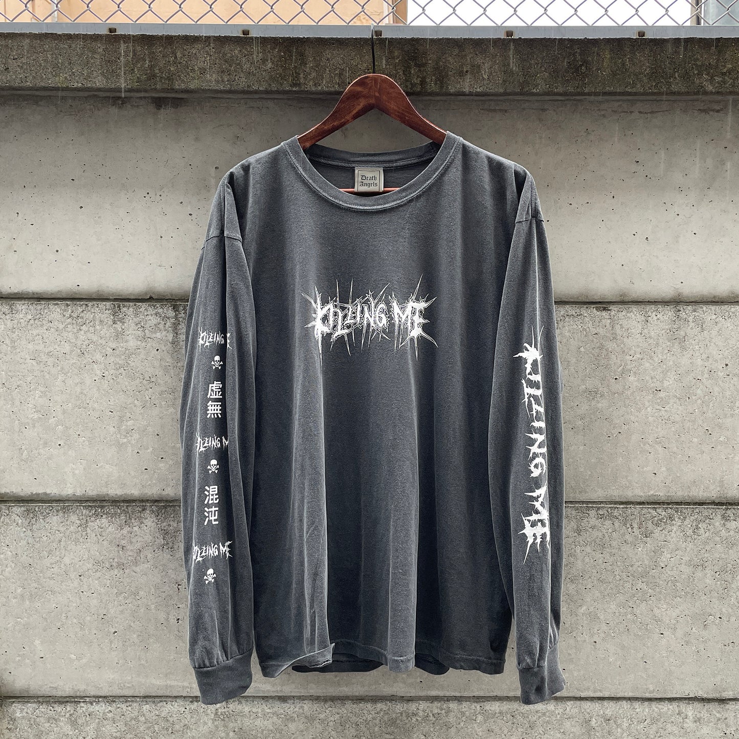 KILLING ME LS vintage-like tee