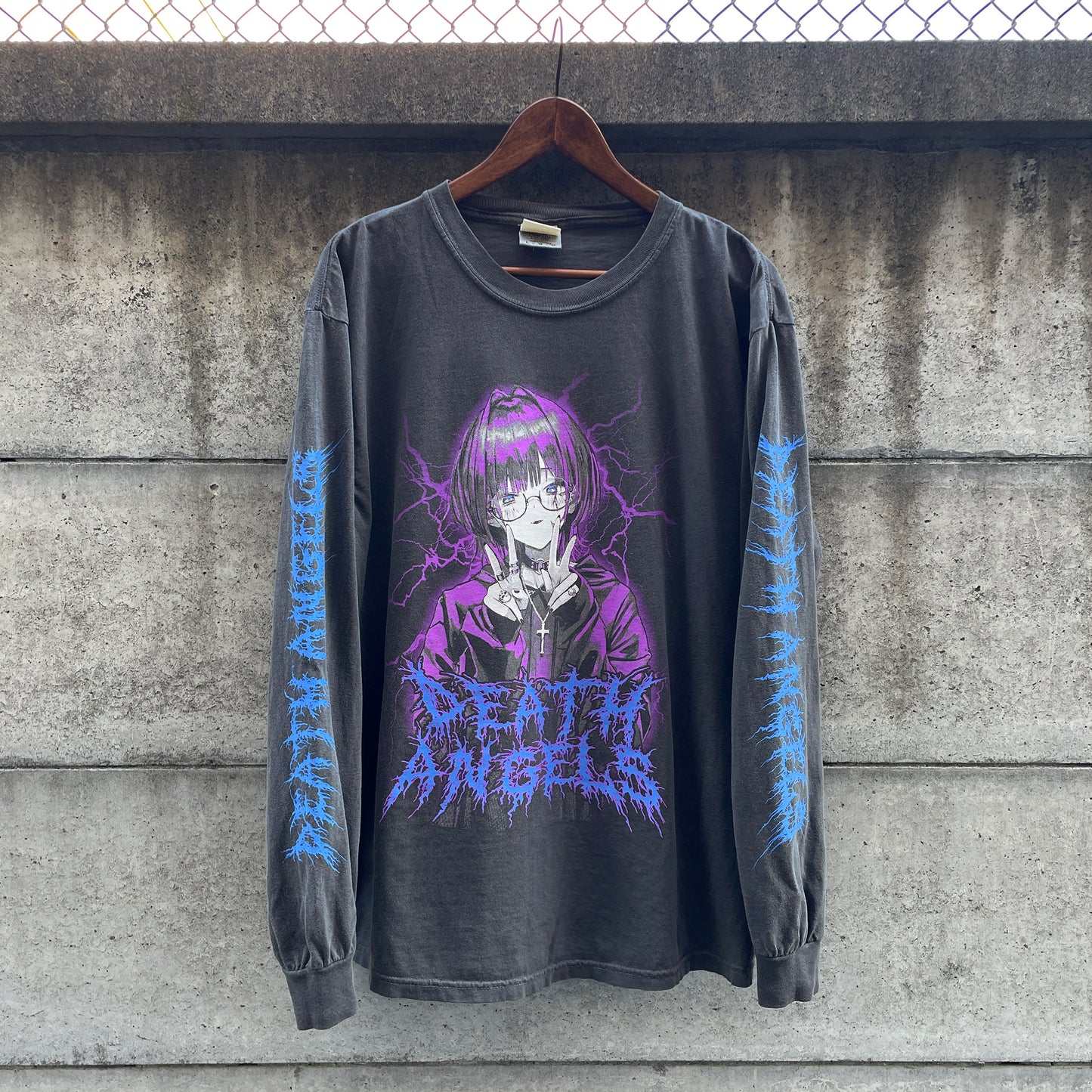 DEATH THUNDER GIRL LS vintage-like tee