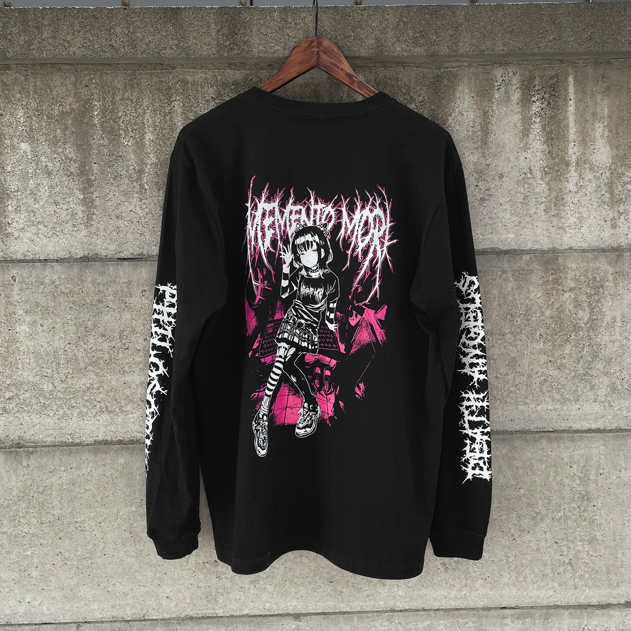 MEMENT MORI バック刺繍長袖Tシャツカラーブラック